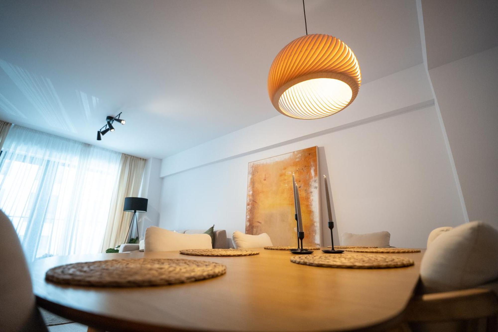 The Level Sanctuary: Free Parking & Netflix Apartment Bucharest Exterior photo