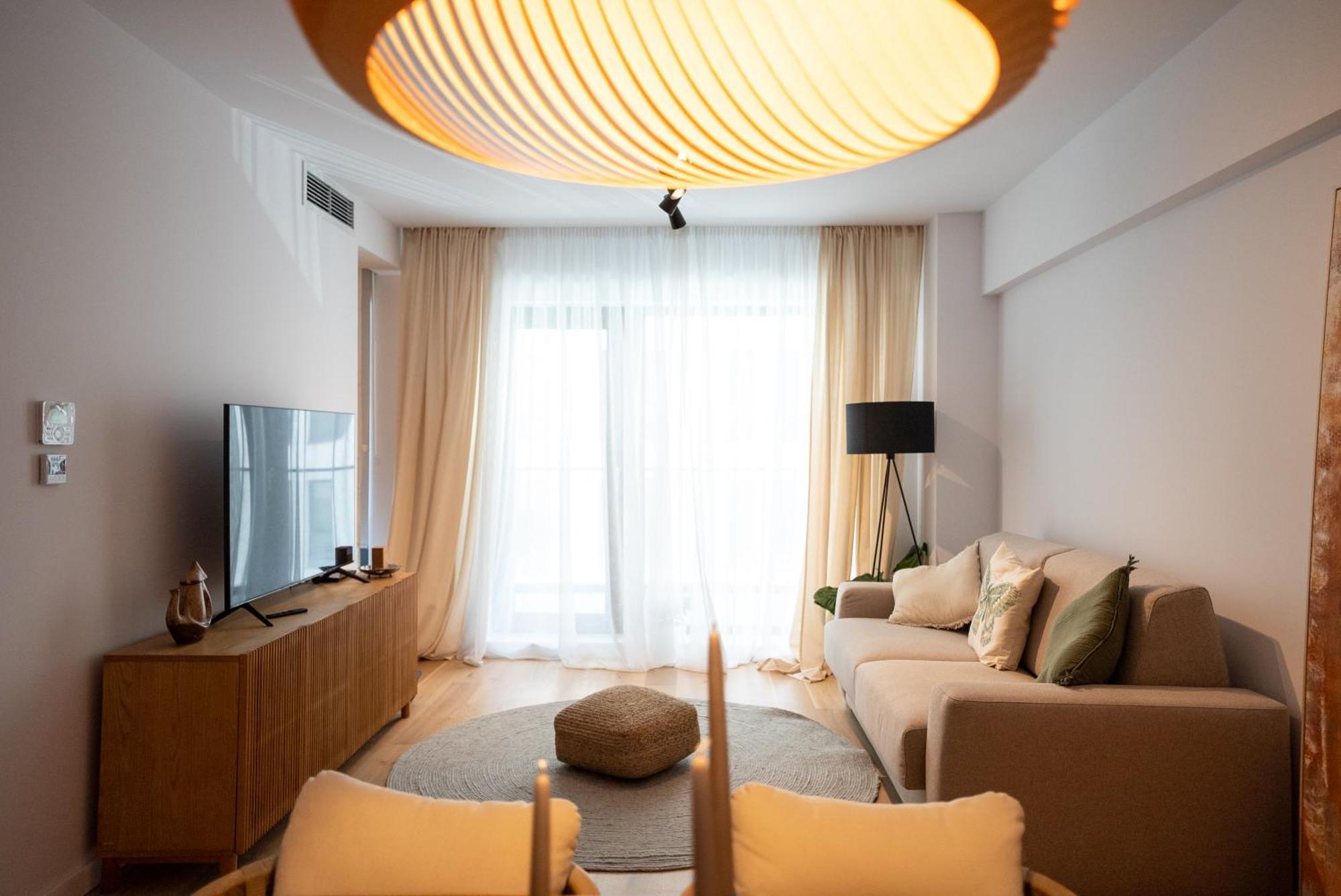 The Level Sanctuary: Free Parking & Netflix Apartment Bucharest Exterior photo