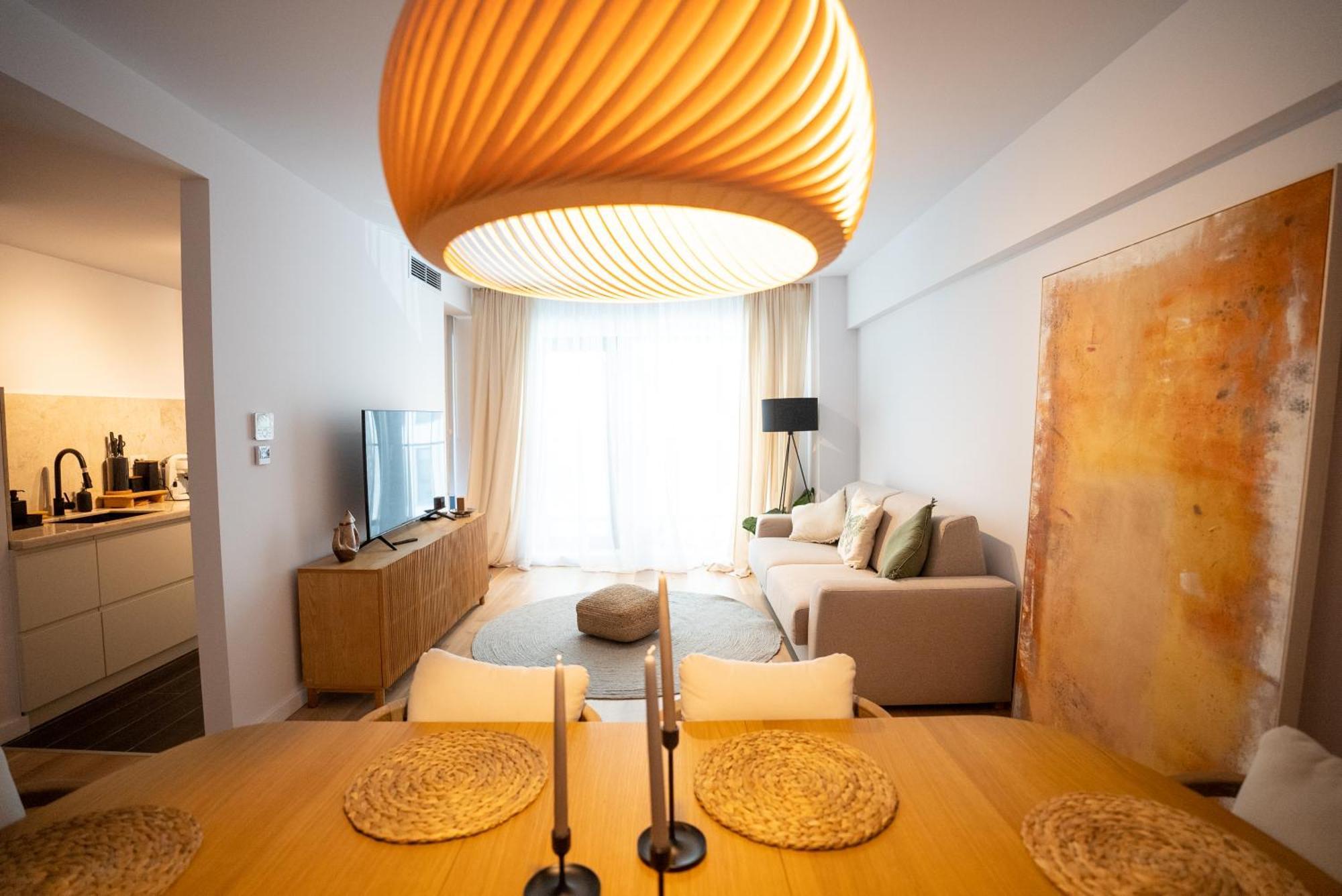 The Level Sanctuary: Free Parking & Netflix Apartment Bucharest Exterior photo
