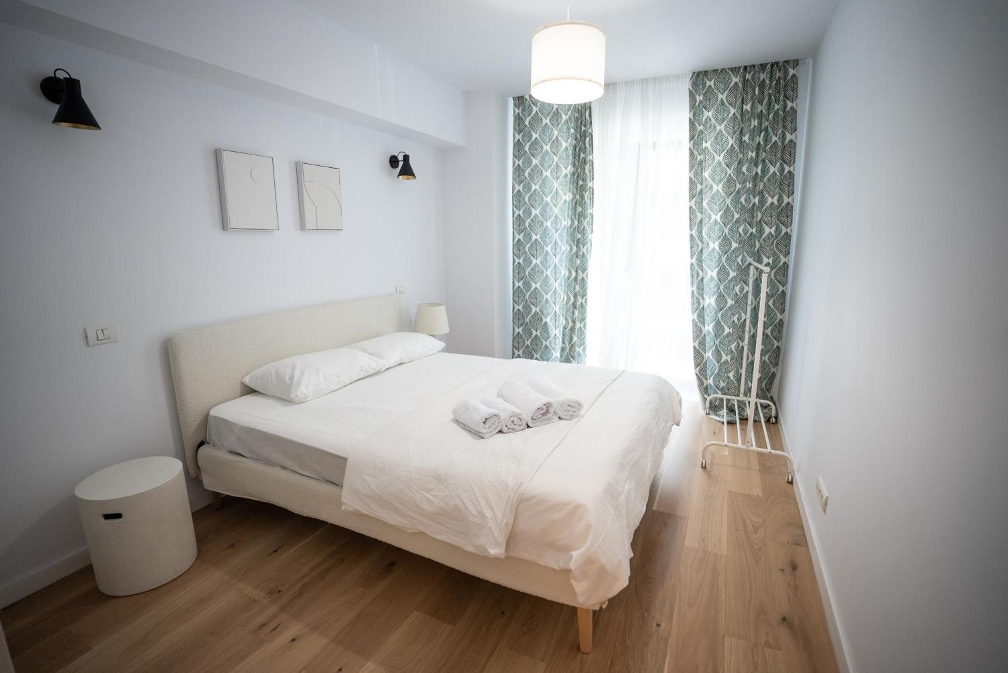 The Level Sanctuary: Free Parking & Netflix Apartment Bucharest Exterior photo